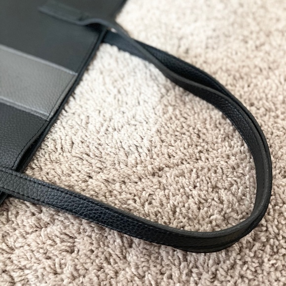 Vince Camuto Vegan Leather Open Tote Bag - Picture 6 of 9